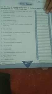 Use the clues to change the top word in the ladder into a new w... | Filo