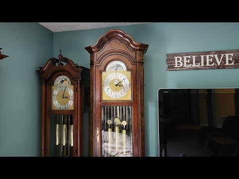 1970's Howard Miller 610-208 "Connoisseur" 9 Tube Triple Chime Grandfather Clock