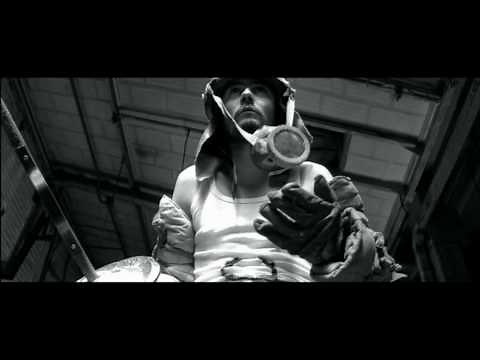 Fight Scene with Jean Reno - The Last Battle aka Le Dernier Combat