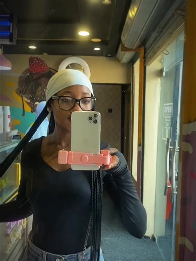 How to Strut with Confidence: Dance Moves Explained