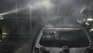 Femte strake natt med full fyr i Stockholm