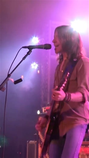 90K views · 3.9K reactions | Sing along to my freedom song 落 Wishing all our brothers & sisters a safe and happy 4th! Here’s a bit of “Freedom Song” from The Shed Smokehouse & Juke Joint back in 2021. #happy4th #freedomsong | Blackberry Smoke | Facebook