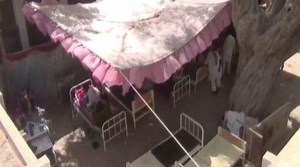 Tents set up for patients fail to provide relief