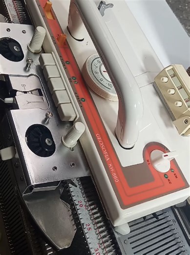 Maquina Tejedora Geosofia: Aprende a Tejer con Estilo