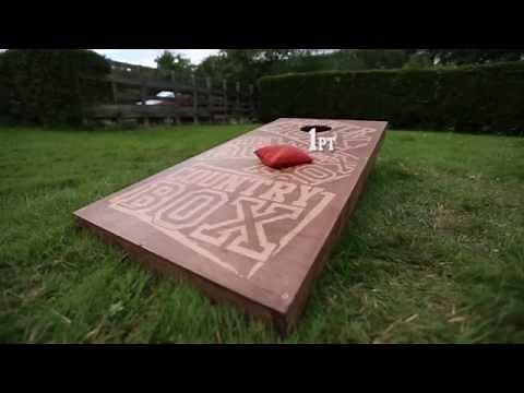 HOW TO PLAY CORNHOLE