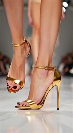 Liquid Gold : The Fluid Motion of Metallic Heels 🌊⚜️