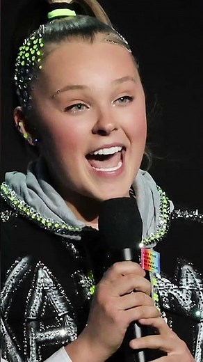 💸 JoJo Siwa $900 VIP GRIFT—47 Fans SUE