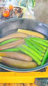 Nilagang talong at okra! | Leo Cabural