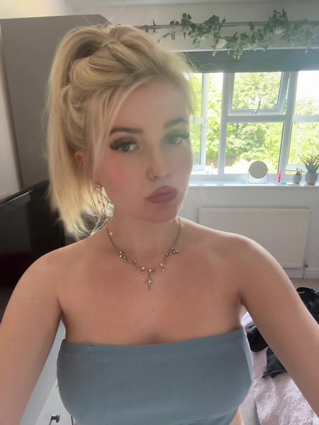 imogen <3 (@_imogen.x)’s videos with original sound - sleepy lllama