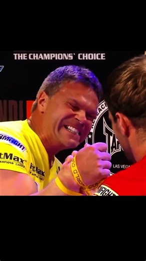DEVON VS DENIS 2018 #devonlarrat #armwrestling #deniscyplenkov