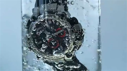 卡西欧（CASIO）太阳能运动电子表