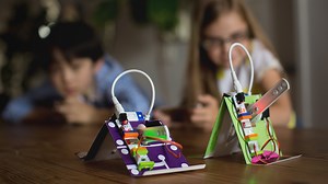 The Latest littleBits Kit Uses Smart Devices to Create Smart Products