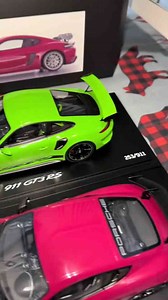 GT4RS vs GT3RS: Which One Reigns Supreme?
