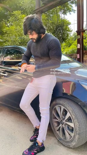 राजन पंडित on Instagram: "Iska dusra version video jarur dekhna aap log aaj sham ya kal tak karenge upload usme pardesi nazar aayega #rajanpandit #reelsinstagram #reels #sathkyanibhaoge #instagram #insta #instadaily"