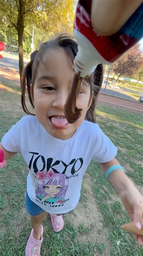 Cute Elif🥰🍡🍫🍭🍼🛼🍿💫#trending