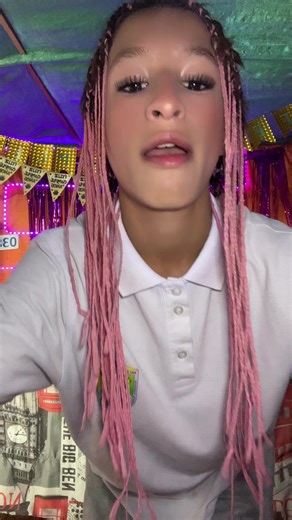 Resultado de maquillaje y baile en el colegio