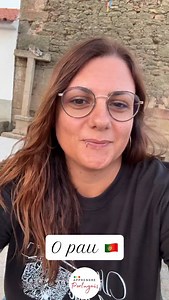 1.1K views · 512 reactions |  En portugais, le mot “pau” change...