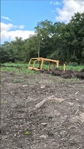 Digging Deeper with the D4, Iowa Farm Dozer Work Time Lapse