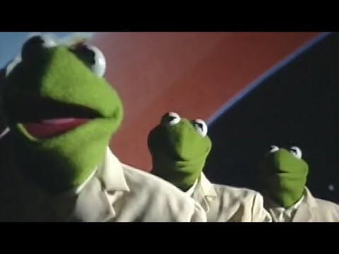 Kermit sings Once in a Lifetime (Muppets Tonight) [High Quality]