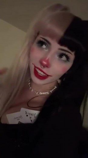 Sexy goth clown girl Emma Langevin clussy