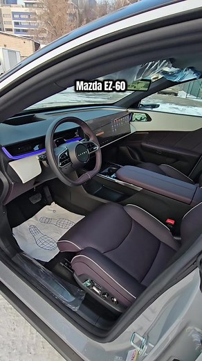 Mazda EZ-60: Стильний плагін-гібрид з технологіями