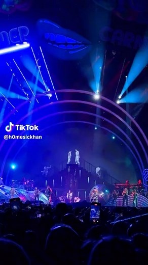 Han . TikTok @PINK Summer Carnival 2024 A #fyp #pink #summercarnival #summercarnivaltour #summercarnivaltour2024 #pinktour #carnival #summer #concert #gig #london #viral #sowhat #love #fypviral≥ #trustfall | Pink fan's page family