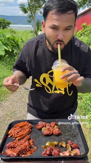 Scissor paper rock✌️👋✊ Homemade Chicken chilly, Hot wings, chips chilly, chicken chilli mo:mo and mango smoothie challenge😃 watch till end😊 #fyp #foryou #challenge