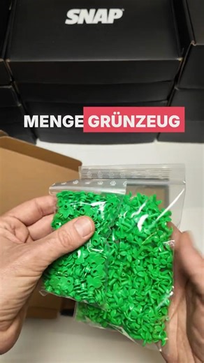 Lots of plant parts and brown bricks – what could it be?