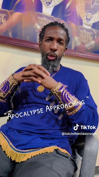The Bishop was definitely in the Spirit on the Lord’s Sabbath Day!! He spoke about OUR History from the time of Spain all the way up to Today!! If you missed it, catch the replay on #IUICTV app & #IUICintheClassroom YouTube. “Apocalypse Approaching” #StayintheSpirit📖🖊️📓