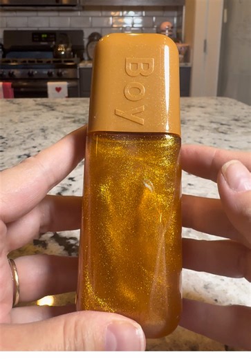 Glow and scent in one step with @BoySmells Shimmer Body Mist in Chestnut Cheeks — a soft, warm fragrance with a subtle shimmer that catches the light beautifully on skin. Light, layerable, and effortlessly chic, it adds a touch of radiance and cozy sweetness for everyday wear or nights out. #BoySmells #ChestnutCheeks #ShimmerBodyMist #GlowRoutine #TikTokShopCreatorPicks