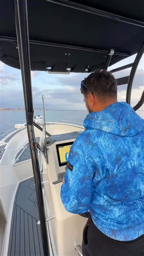 Balık Günlükleri/Savaş Dursun | 69,5 km = 37,5 deniz mili ( kts ) sürat 🚀🚀🚀 | Instagram