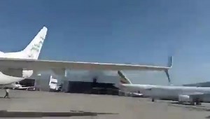 VIDEO: Nigerian Air Flight Getting Set For Abuja Journey —— A flight belonging to Nigeria Air has reportedly embarked on a journey to the Nnamdi Azikiwe Airport in Abuja, the nation's capital city. Tribune Online had reported the Minister of Aviation, Hadi Sirika, in an interview after FEC meeting on Wednesday, assuring the country's national carrier will arrive on Friday despite criticism and ongoing court case by the Nigerian airlines against continuation of the project. Sirika stated: “On Fri