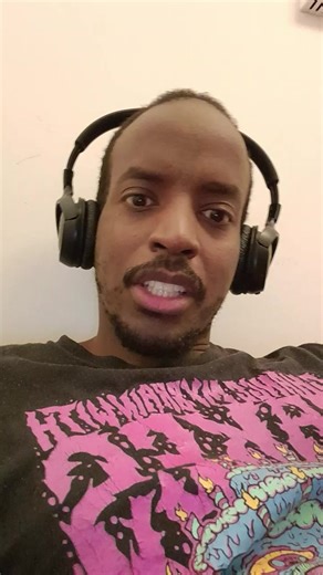 orangutan origami (@soirnoir1)’s videos with Carry Out (Featuring Justin Timberlake) - Timbaland