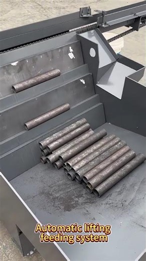 Centerless grinding and polishing machine