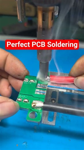 Perfect PCB Soldering — Smooth, Full Joints Made Easy #PCB #SolderingMachine #Electronics
