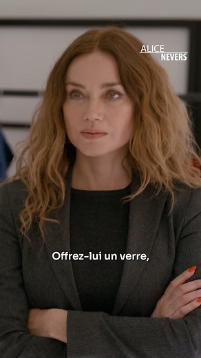 Pour coller à sa couverture, Alice Nevers passe en mode relooking ✨ 📺 𝘼𝙡𝙞𝙘𝙚 𝙉𝙚𝙫𝙚𝙧𝙨, c'est lundi sur TF1 | Alice Nevers