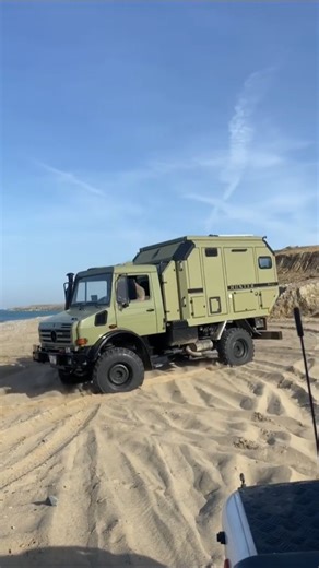 Offroad Campers | UNIMOG 4X4 CAMPER TRUCK . #unimog #offroadcampers #caravaning #expeditiontruck #camper #motorhome #offroad #4x4 #4wd #camping #RV... | Instagram