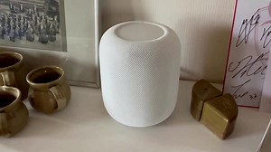 Apple agreed to pay $95 million in cash to settle a proposed class action lawsuit claiming that its voice-activated Siri assistant violated users' privacy https://reut.rs/4gVX0Q4 | Reuters