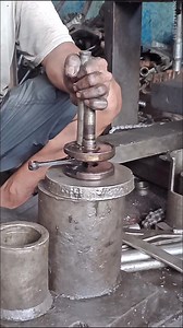 3.2K views · 35 reactions | Simple Mechanic Method to Assemble and Align a Crankshaft #CrankshaftAssembly #CrankshaftAlignment #MechanicSkills | Mechanic Docktor New | Facebook