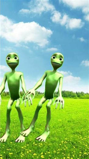 dame tu cosita Green alien dance #dance #funny #ytshorts