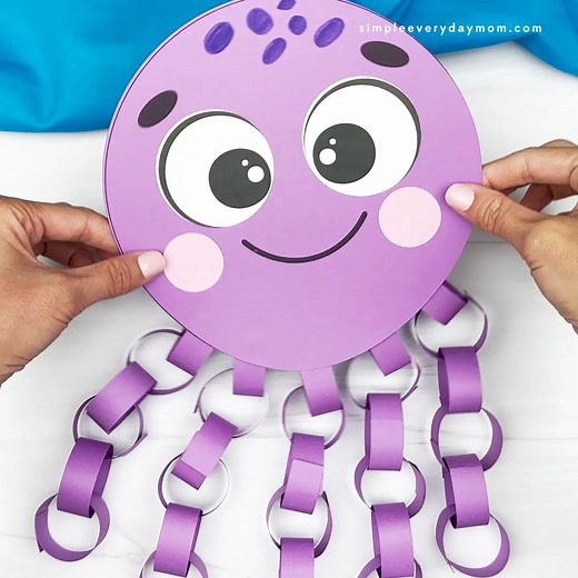 29K views · 383 reactions | Octopus Paper Chain Craft - This cute paper craft is perfect for summer & ocean themes. Get the template @ simpleeverydaymom .com #craftsforkids #kidscraft #craftingwithkids #kidscrafts #finemotoractivity #finemotorskills #keepkidsbusy #kidscreate #kidsathome #kidscrafts101 #kidcraft #playbasedlearning | Simple Everyday Mom | Facebook
