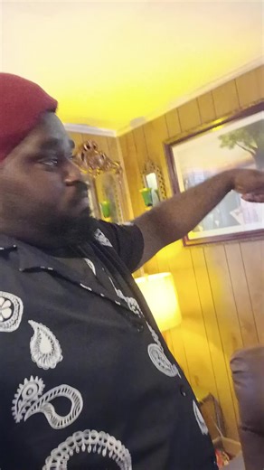 king 🤴 (@ryan.price17)’s videos with original sound - Piggy