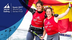 Some highlights and analysis from the Women's 470 Medal Race at the World Cup Series Final in Santander ⛵️🌎🏆🇪🇸 -- To watch the full race head to - bit.ly/2reBtxT | 470 Olympic Sailing