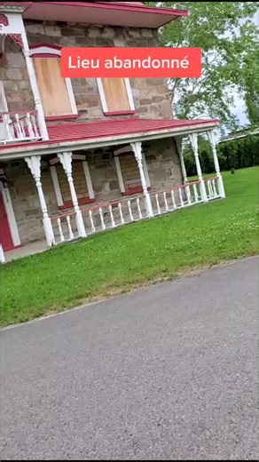 Lieu abandonné Saguenay #urbex #abandonnée #saguenay #paranormal #ghost #fyp #foryou