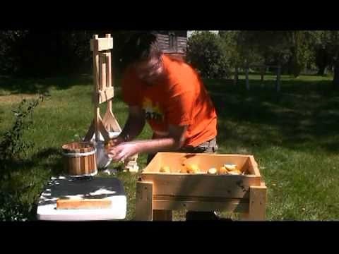 DIY Homemade Cider Press and Apple Grinder Review: Anyone can build a whizbang cider press
