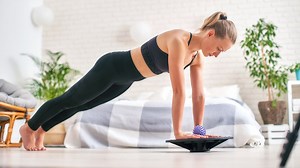 Balance Board Übungen: Perfekt für das Gleichgewichtstraining