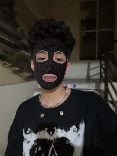 Video của hướng nội lạnh lùng (@ahnbinh2010) với bản nhạc nhạc nền - qphi