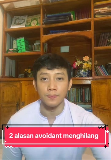 Orang dengan gaya attachment avoidant sering menghilang karena dua hal utama: pertama, mereka sebenarnya takut ditinggalkan, jadi saat mulai merasa terlalu dekat atau terlalu nyaman, mereka mundur lebih dulu untuk melindungi diri agar tidak terluka; kedua, ketika terjadi konflik atau tekanan emosional, mereka merasa kewalahan dan tidak nyaman menghadapi konfrontasi, sehingga memilih diam atau menjauh karena itu terasa lebih aman dibanding harus membicarakan perasaan secara terbuka. Ketika Avoida