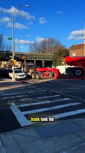 the lowboy driver was very angry with the car driver#shortvideos #americanhistory