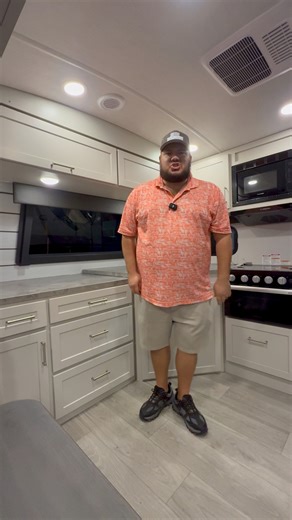 104K views · 1.1K reactions | 2025 Cougar 25FKD | 2 Minute Sneak Peak! | The RV Hunter | Facebook